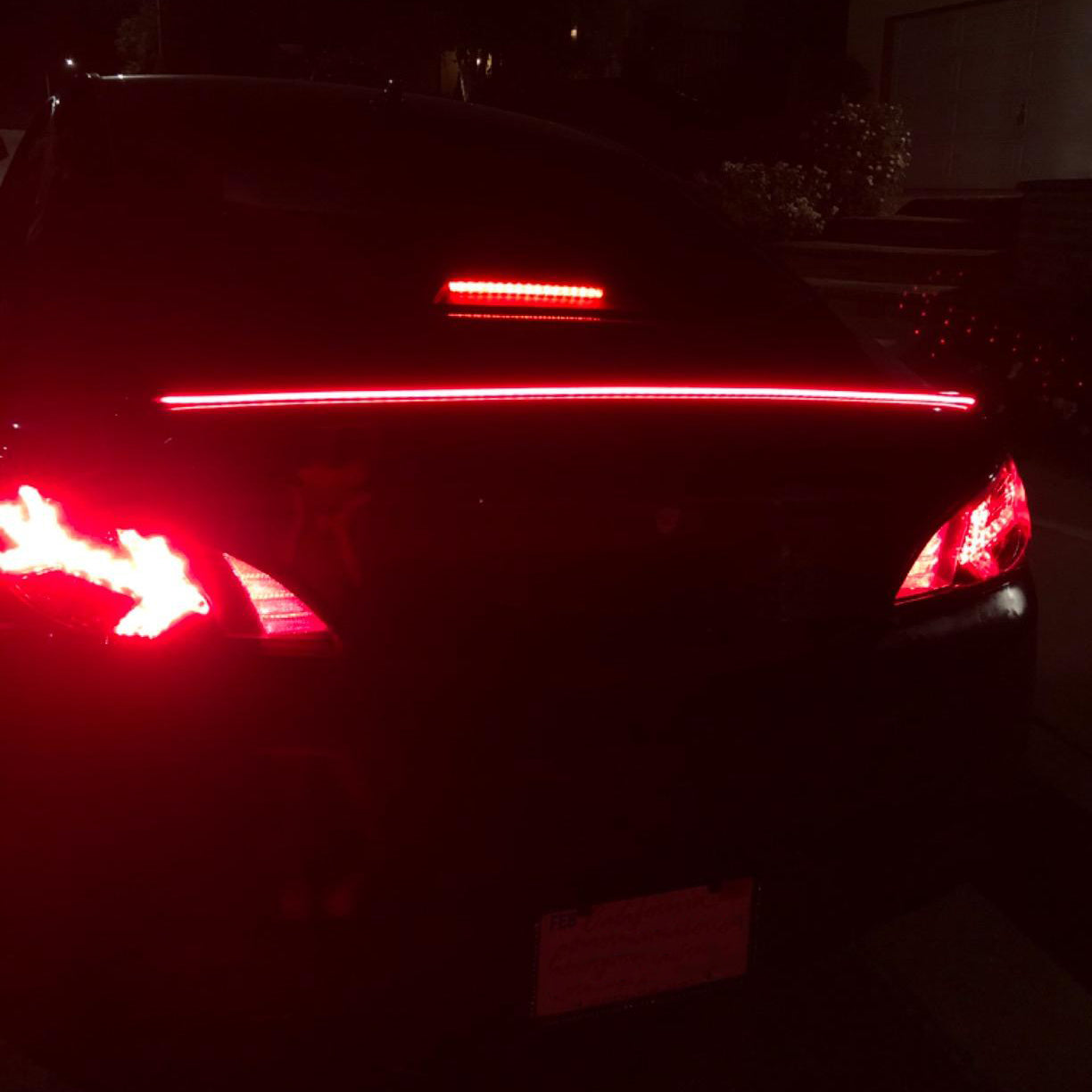 LED Brake Duck style Carbon Spoiler